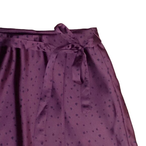 NWT ABERCROMBIE & FITCH Plum Polka Dot Faux Wrap Satin Mini Skirt - Picture 2 of 10